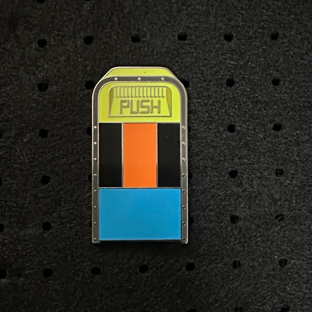2025 Disney Character Pin - Goofy